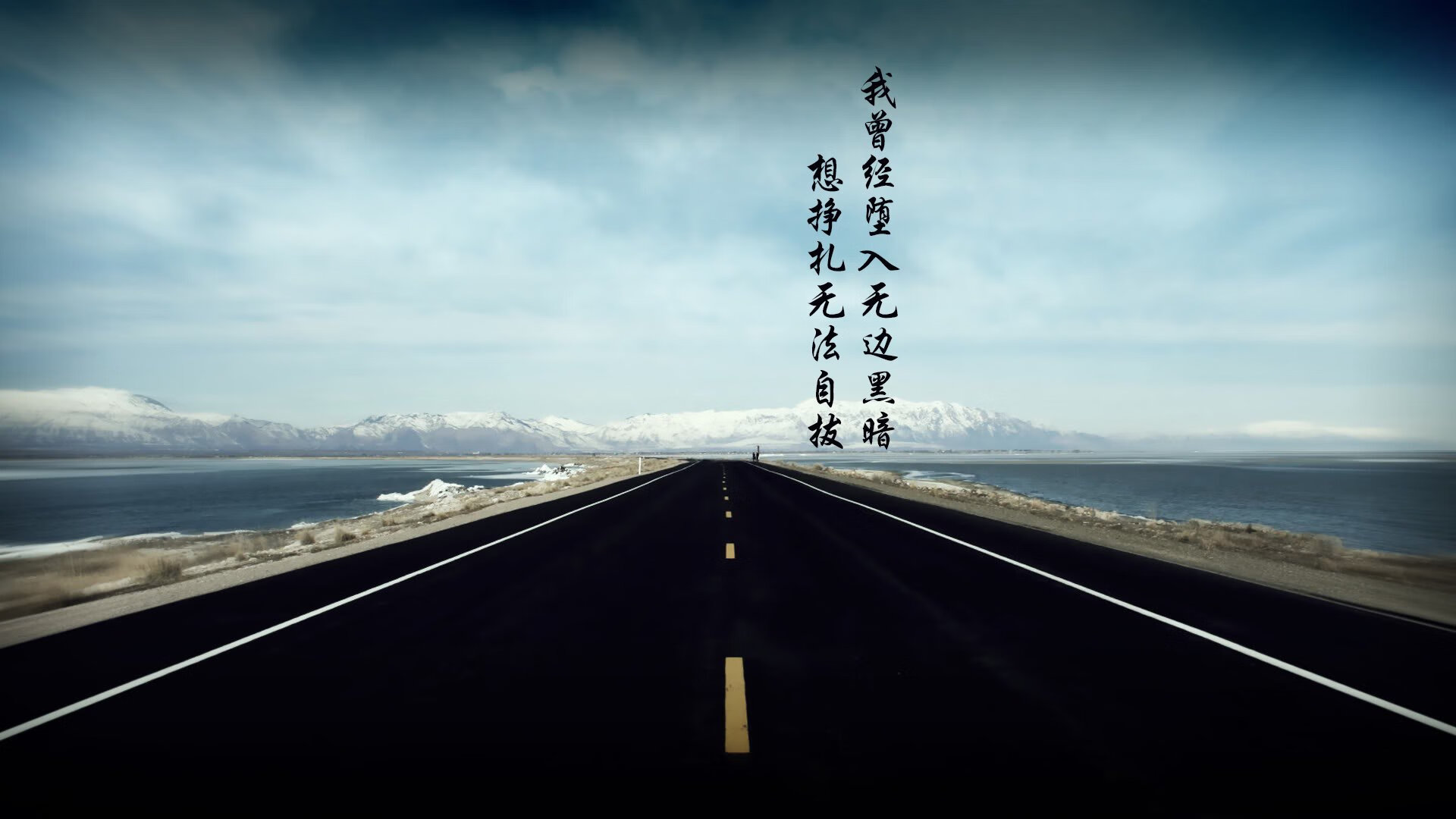 海湾极速划艇赛，海浪翻滚中的极致速度，海湾帆船慢速